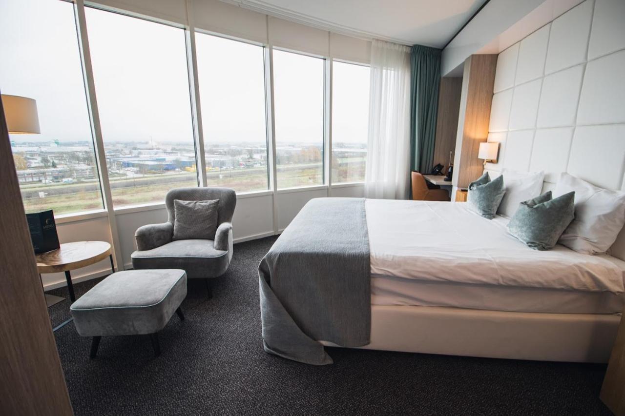 Van Der Valk Hotel ทีล ภายนอก รูปภาพ