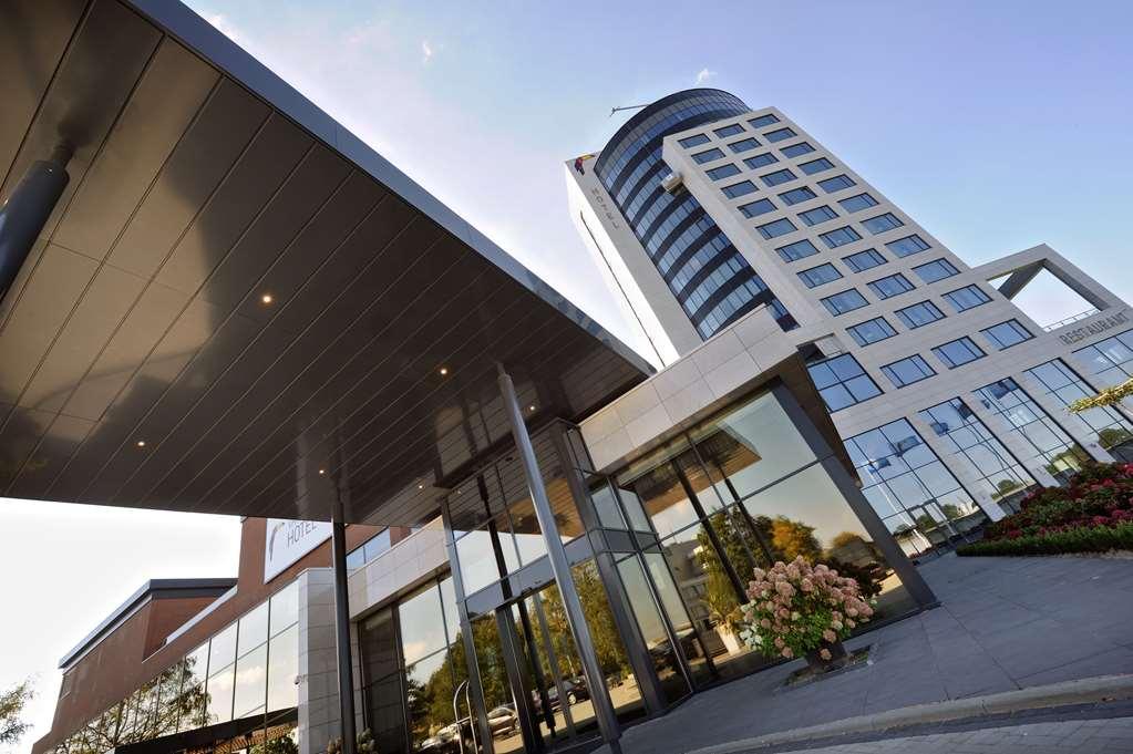 Van Der Valk Hotel ทีล ภายนอก รูปภาพ