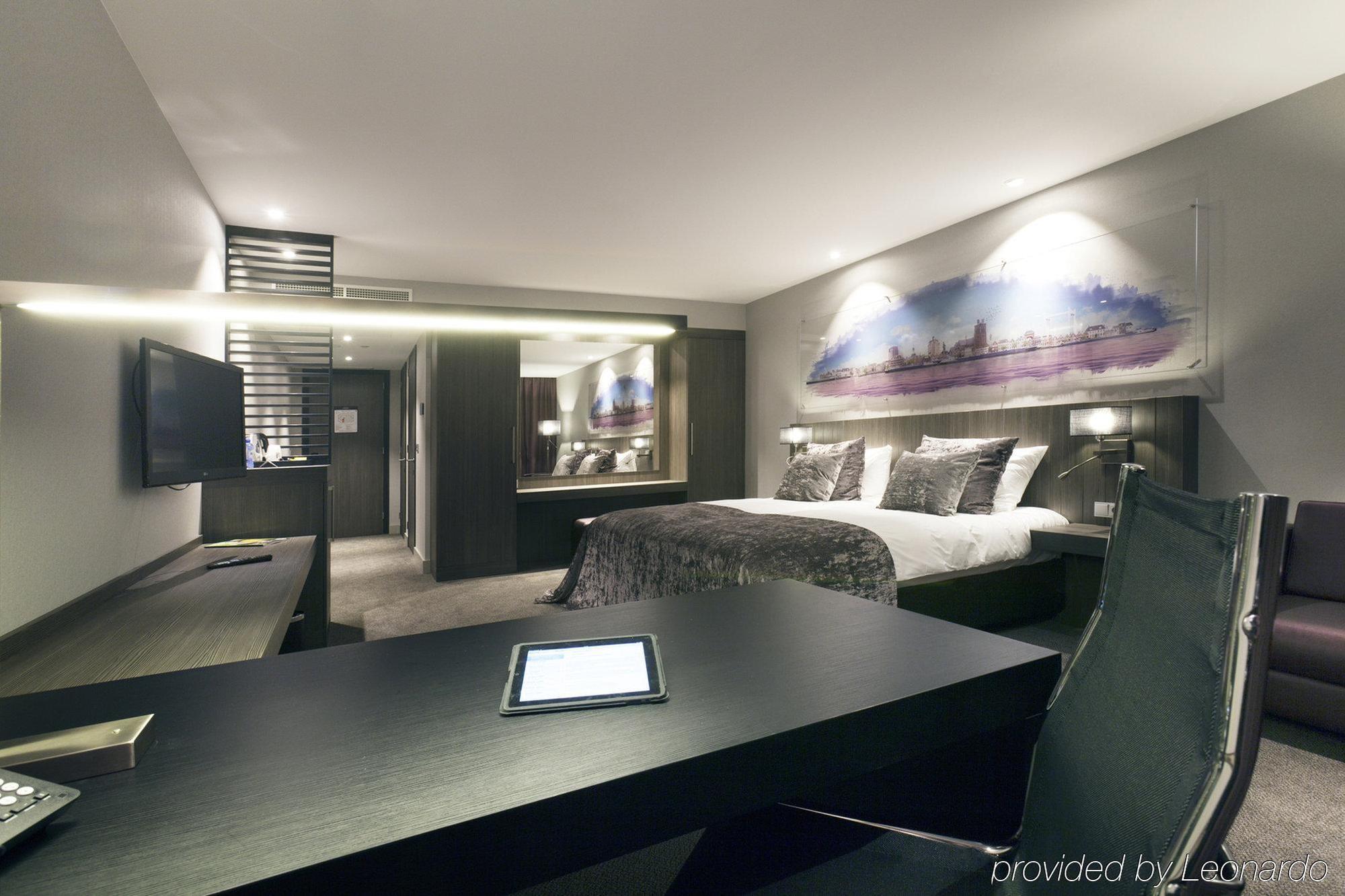 Van Der Valk Hotel ทีล ภายนอก รูปภาพ
